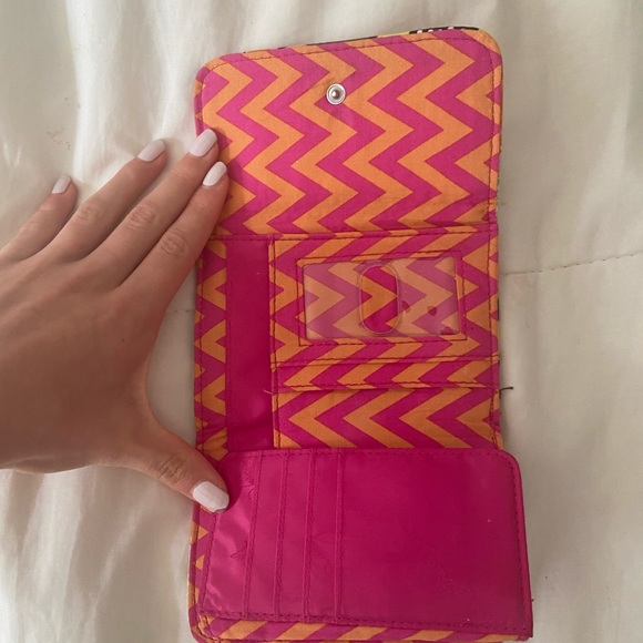 Vera Bradley wallet! - Picture 3 of 3